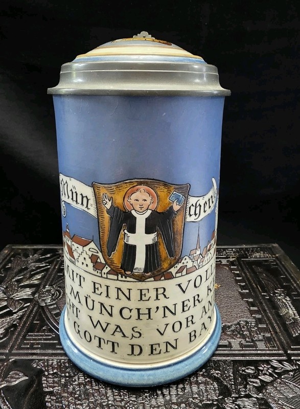Antique Mettlach Villeroy Boch Beer Stein 1 L  Town Of Munich Monk 2002