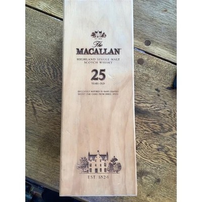 Macallan empty box only 25 years with scratches and stains interior collection