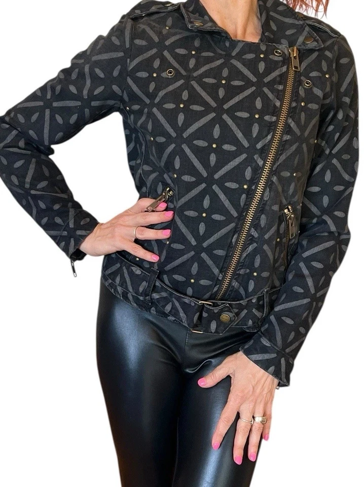 Current Elliott The Zipper Edge Moto Jacket Black Denim Studded Printed M - Image 2 of 4