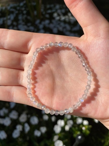 Blue Flashy Labradorite Faceted Round Tiny Beads Stretchable Woman Bracelet 6-8" - Imagen 7 de 10