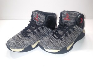 boys basketball shoes size 1