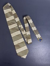 VTG Huntington Necktie Gold Black Hand Sewn Silk Made in USA 57.5x4”