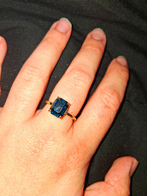 Gold Color Metal Ring Size 8 Rectangular Blue Stone Prong Set Cocktail Band