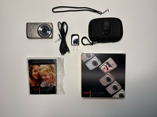 Kodak EasyShare M550 Digital Camera 12MP 5x Optical Zoom Silver Original Box