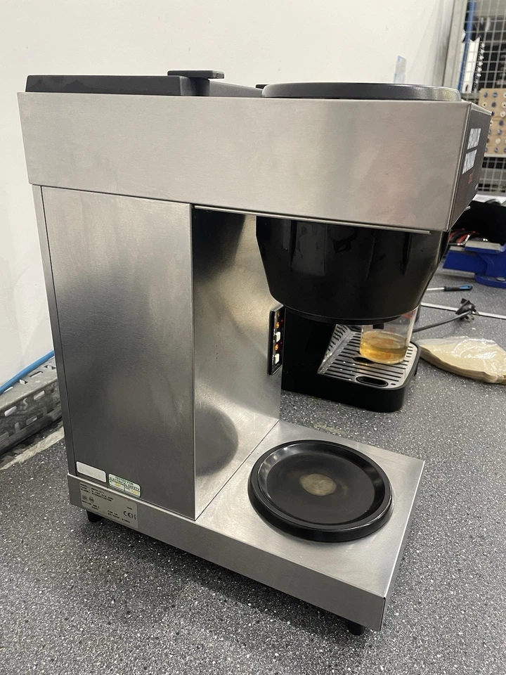 Bravilor Bonamat Novo 2 Filter System Coffee Machine With 2 Jugs - Image 4 of 4