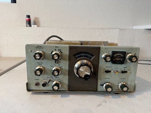 Vintage Heathkit HW-101 Ham Radio SSB Transceiver W/ Drake Low Pass Filter Untes