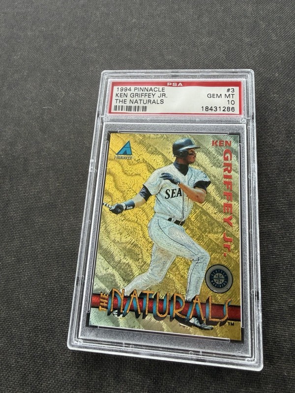 1994 Pinnacle The Naturals #3 Ken Griffey Jr PSA 10