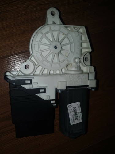 VW Golf 5 Variant Jetta 1K Passat 3C Fensterhebermotor hinten rechts 1K0959704P