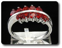 Ring Rubin 10X3 Mm Vergoldet 18 K