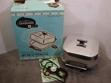 NEW SUNBEAM VISTA DELUXE MULTI-COOKER FRYPAN MODEL VLM CB