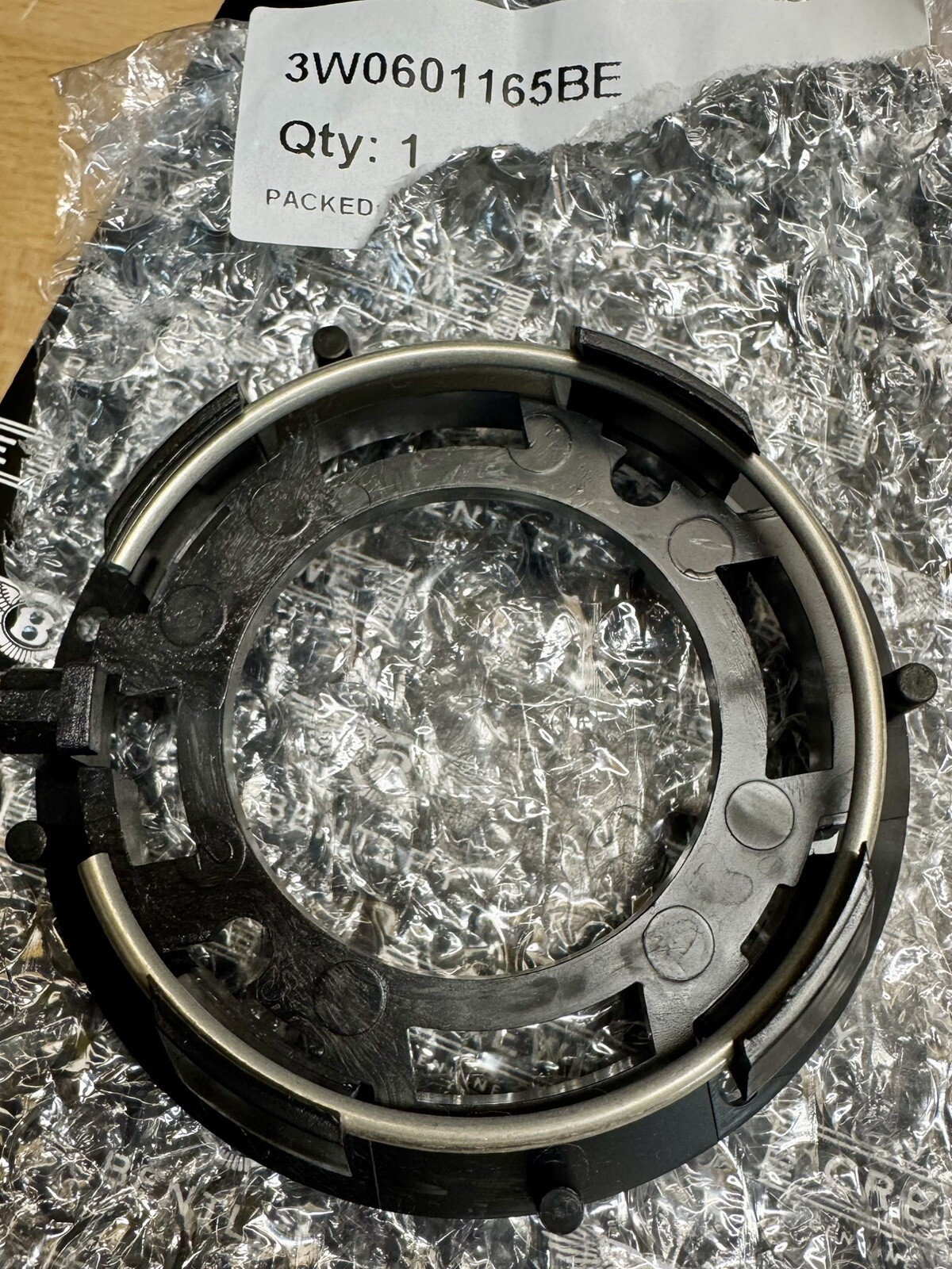Bentley 3w0602165be Wheel Center Boss