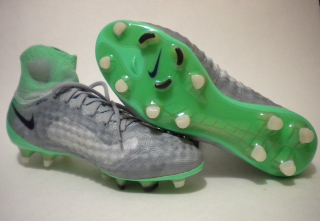 Mens Nike Magista MAGISTAX Proximo IC Wolf Grey blue