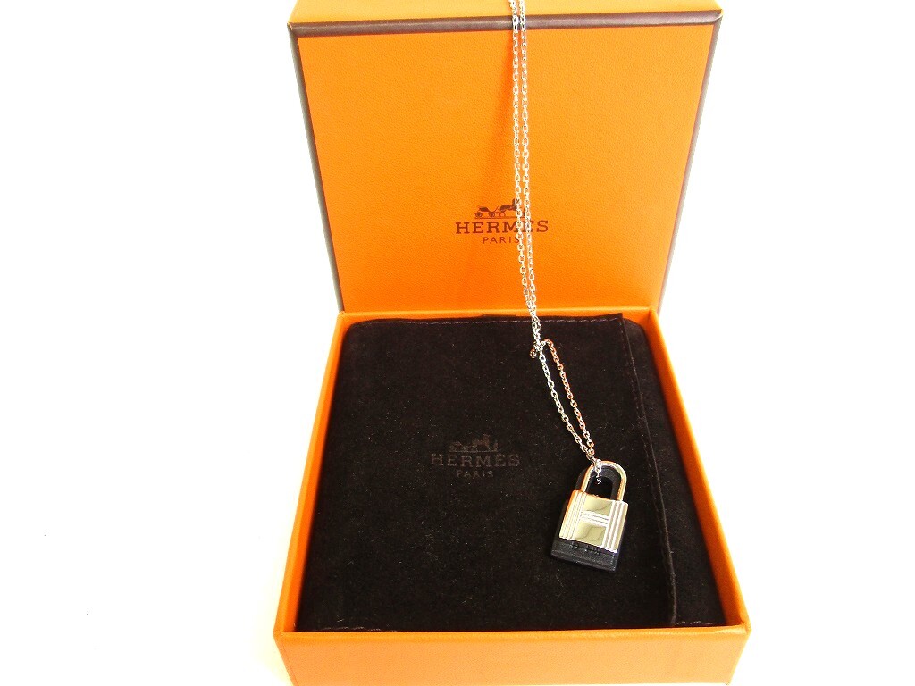 Auth HERMES O'Kelly Silver Plated Black Veau Swift Pendant