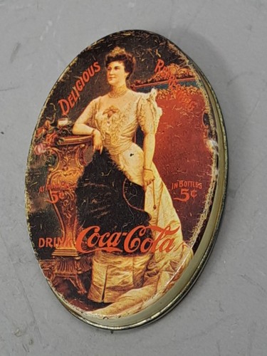 Vintage Coca Cola Victorian Girl Pocket Tin Pill Container Lillian Nordica - Picture 11 of 11