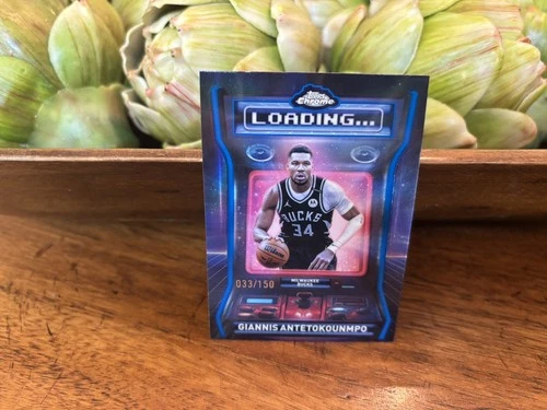 2025 Topps Chrome Giannis Antetokounmpo Base (RAW)