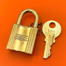 HERMES Cadena 100 Gold Plated Padlock with Key 24K Finish Authentic