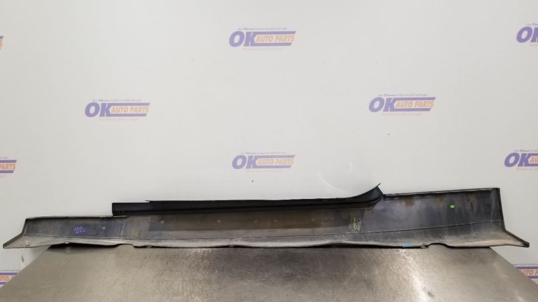 09 MASERATI GRANTURISMO ROCKER PANEL MOULDING SIDE SKIRT RIGHT PASSENGER BLUE