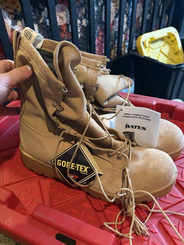 Bates Military Combat Boots Desert Tan Size 13W Gore-Tex Never Worn