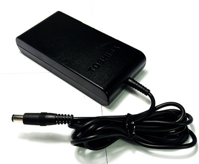 Original Toshiba Netzteil 75 W, 15V, 5 A, Ladegerät AC Adapter PA3083U-1ACA