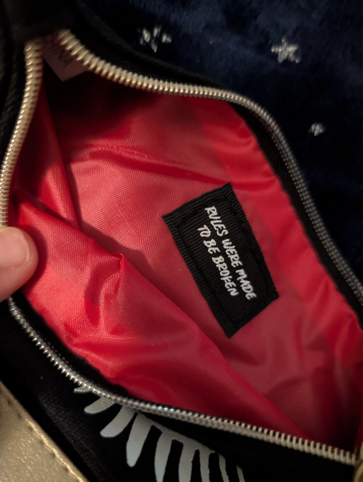 IPSY Glam September 2018 Black Gold Eyelashes Makeup Travel School Cosmetic Bag - Image 3 of 3