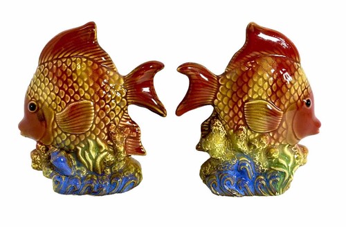 Pair Of Red And Gold Tropical Fish Glazed Pottery Figurines 5 X 4.5 X 1.5 Inches - Picture 2 of 6