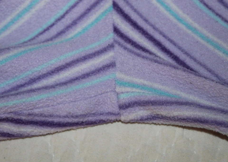 Pantalones para dormir Jockey medianos lavanda multi rayas de vellón Foto 4 de 4