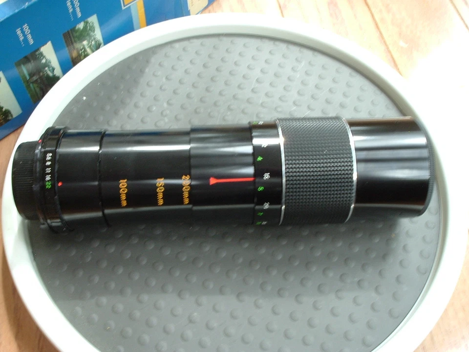 Promaster 100-200毫米单触变焦镜头适用于美能达MD胶片/数码单反相机 — 第 3/4 张图片