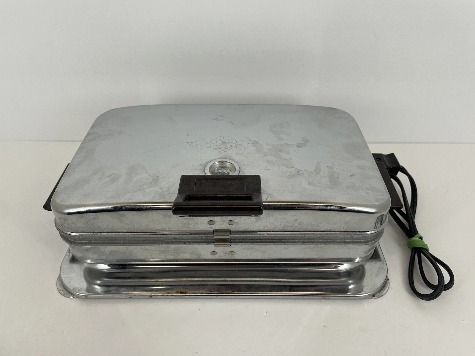 Vintage Toastess Waffle Iron Grill 551 Stainless Steel Panini Maker Tested Nice
Opens in a new windo