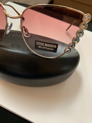 haga turismo acoso Realmente Gafas de sol Steve Madden para dama con estuche | eBay