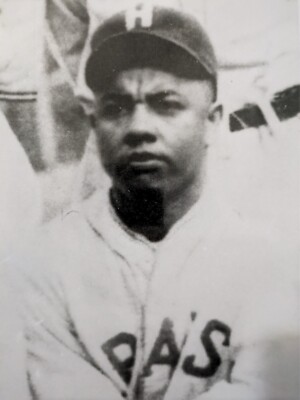 Homestead Grays Ted ''Double Duty'' Radcliffe Portrait 8x10 UNSIGNED Gloss Photo