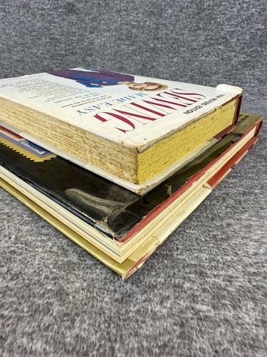 Lot of 2 Vintage Sewing Books - Sewing Made Easy, The Complete Book Of Sawing HC - Picture 4 of 11