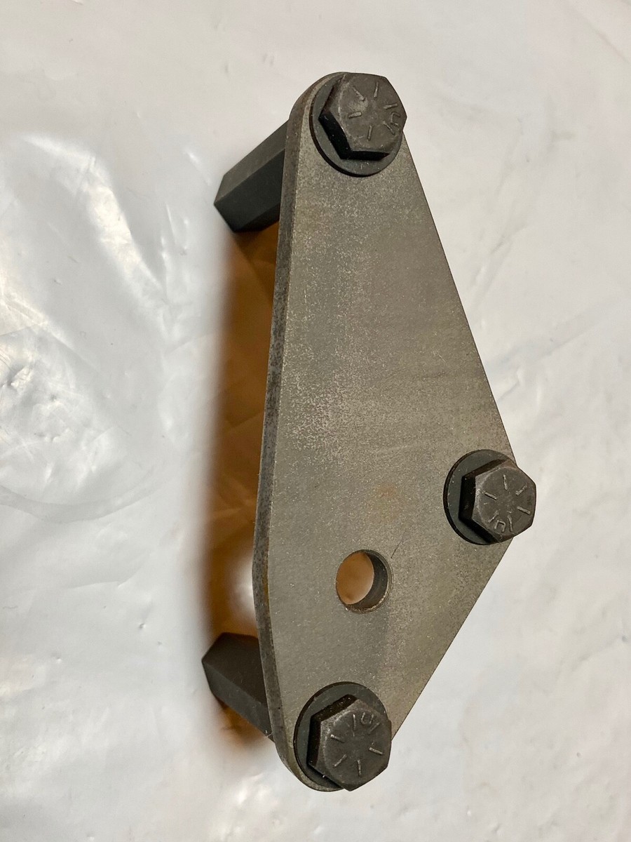 Harley WR WRTT Right Foot Peg Bracket Fit 37-52 WL & WR