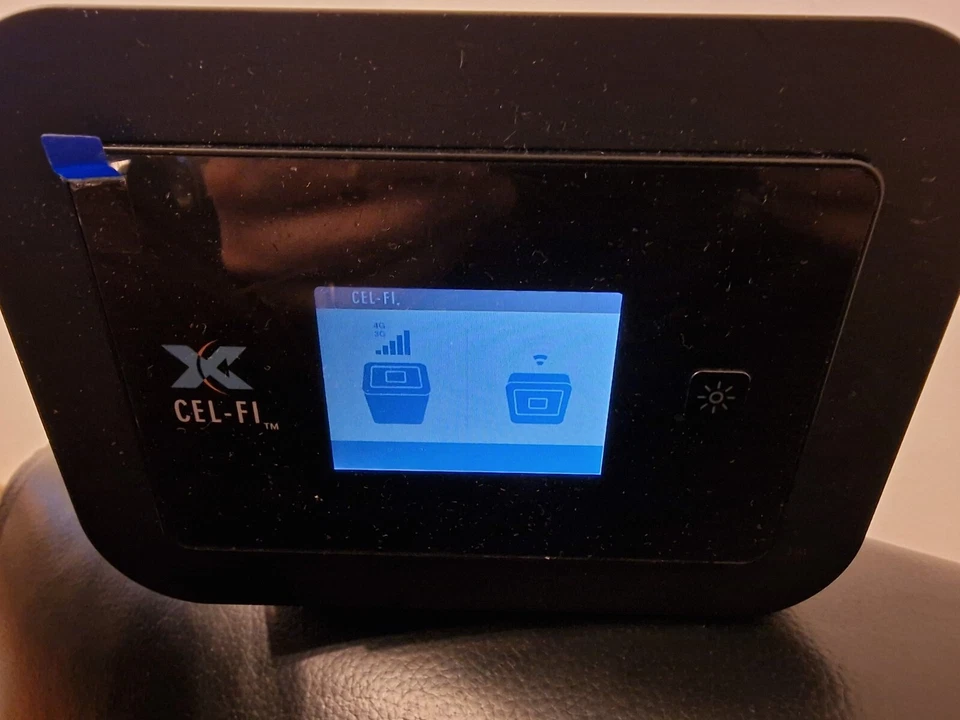 Nextivity Cel-fi pro signal booster - Image 4 of 4