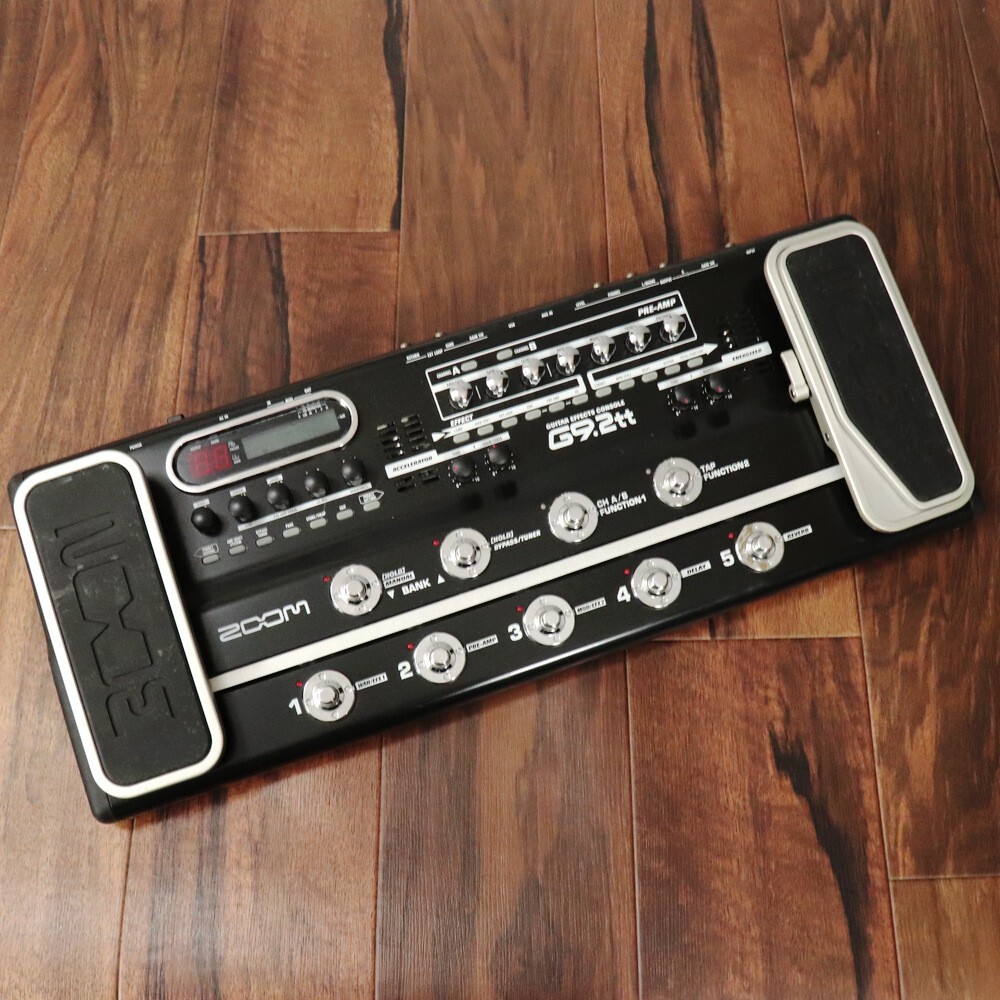 ZOOM ギターエフェクツコンソール G9.2tt Zoom G9.2tt Twin Tube Guitar Multi-Effects Pedal/USB Interface
