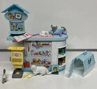 Vintage Barbie Groom n Care Centre 1998 - Not complete.