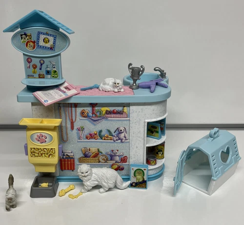 Vintage Barbie Groom n Care Centre 1998 - Not complete.