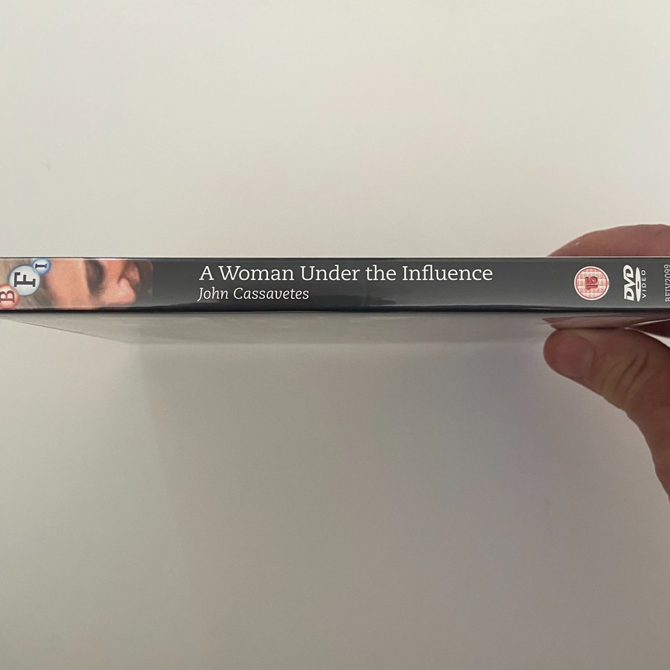 A Woman Under the Influence DVD 1974 John Cassavetes Peter Falk PAL ...