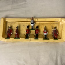 british medal toy soldier
