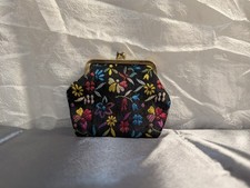 Vtg Embroidered Coin /Lipstick Purse Floral Black Gold Tone Kiss Lock