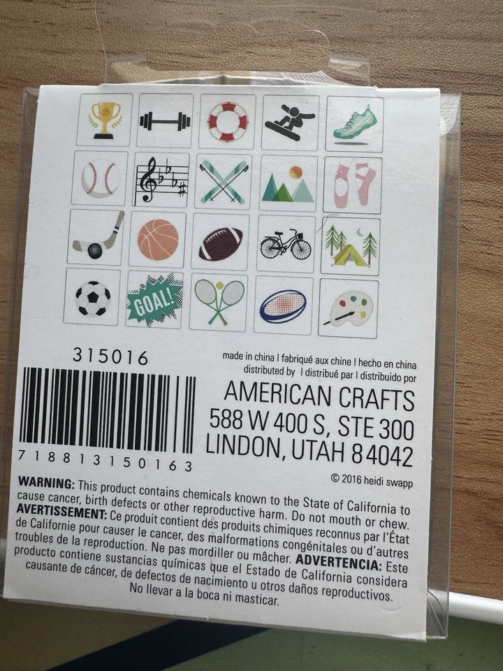 Juego de 20 iconos de amor de carpa Heidi Swapp. Pack de 2 cada uno. Caja de luz decorativa Foto 2 de 2