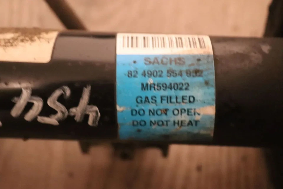 Smart Forfour W454 Federbein vorn rechts links MR594022 1.5TD 70kw - Bild 3 von 3