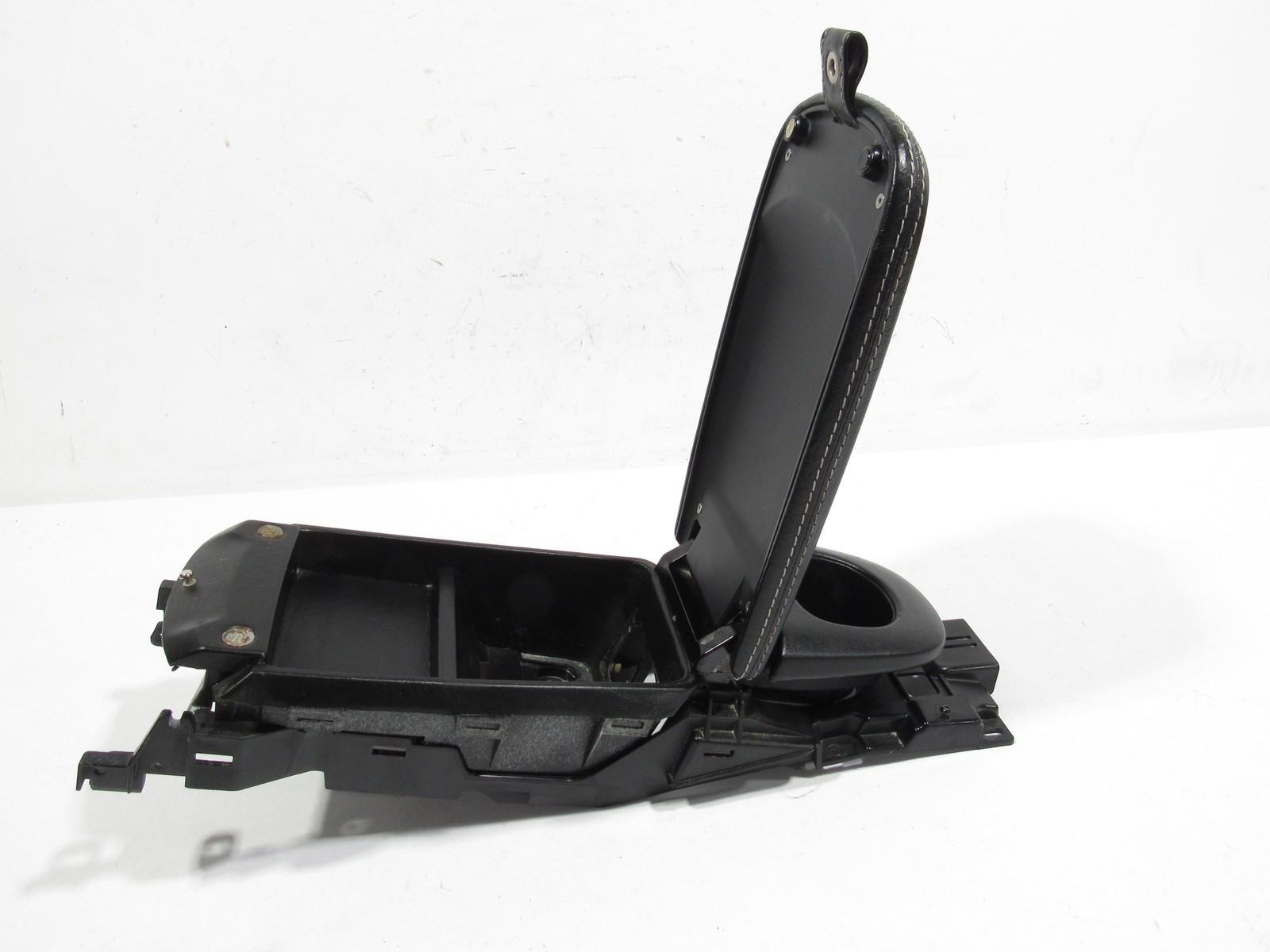 Aston Martin Vanquish 2014-2018 Front Center console tray