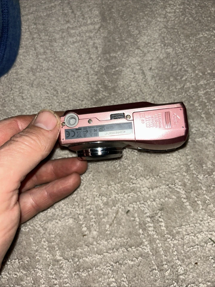 Kodak EasyShare C813 - Image 4 of 4