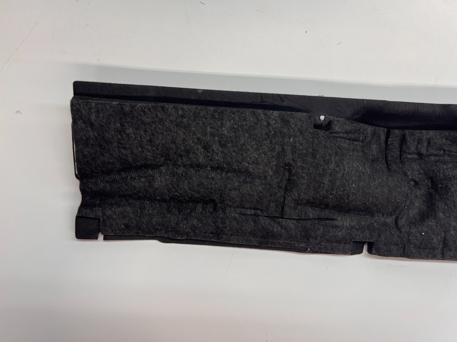 LAMBORGHINI AVENTADOR TUNNEL FRONT SCREENING PLATE OEM 470803980D