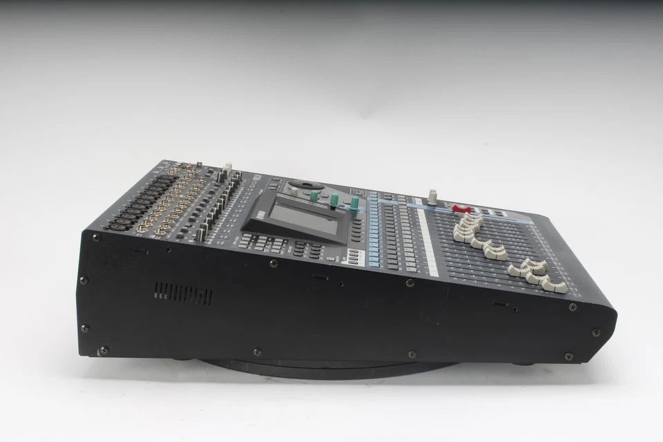 Yamaha 01V96 Digital Mixing Console - Fair Condition - Image 2 of 4