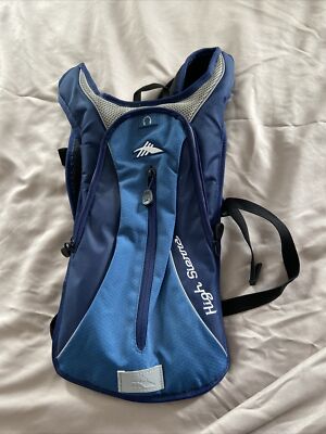 High Sierra Hydration Back Pack 2L Blue Gray New Without Tags