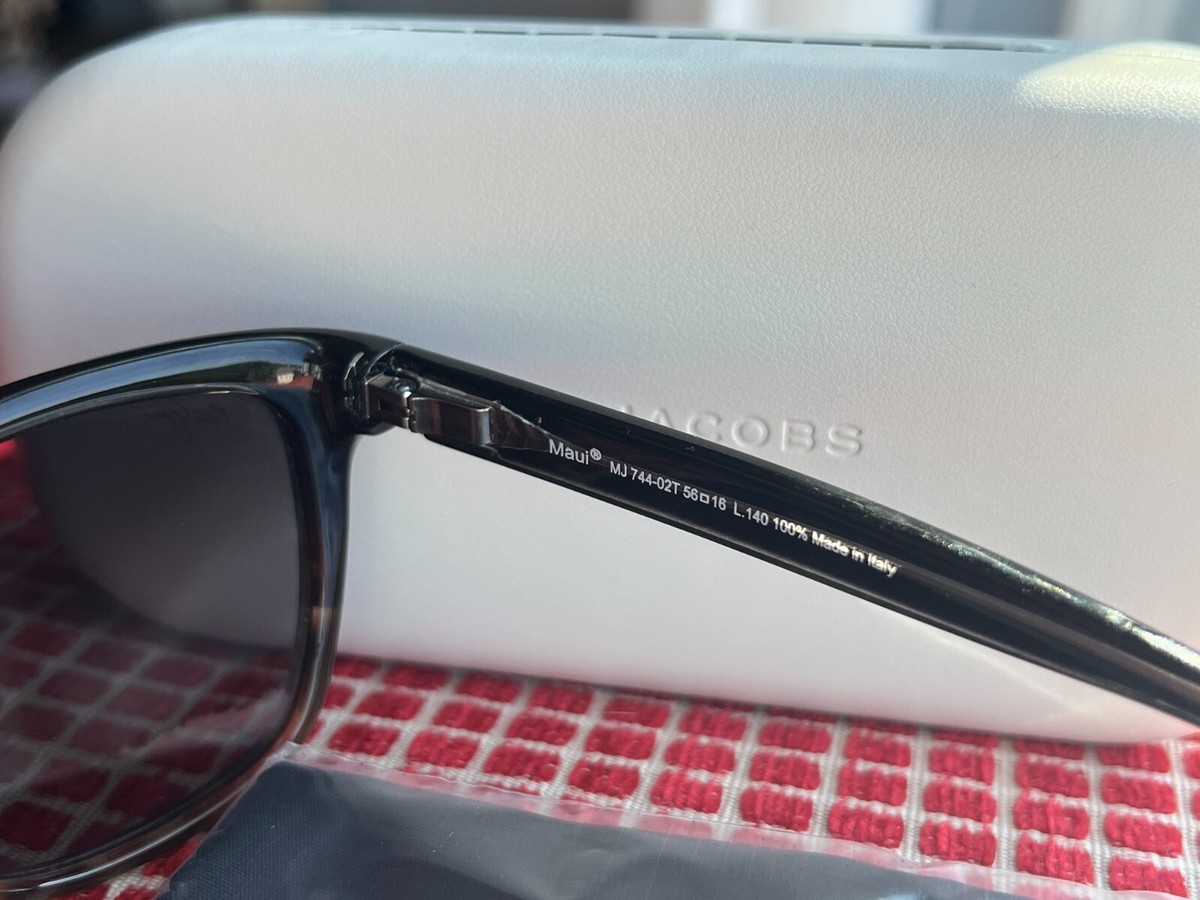 Maui Jim Sunglasses Starfish MJ744-02T Black Tortoise with Neutral Gray Lenses Maui Jim STARFISH MJ744 Sunglasses main image 4