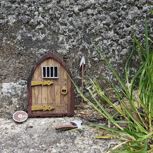 Fairy Doors - D&D Fantasy Troll Goblin Door Flat Pack DIY Kit - Pointed Design - Picture 2 of 4
