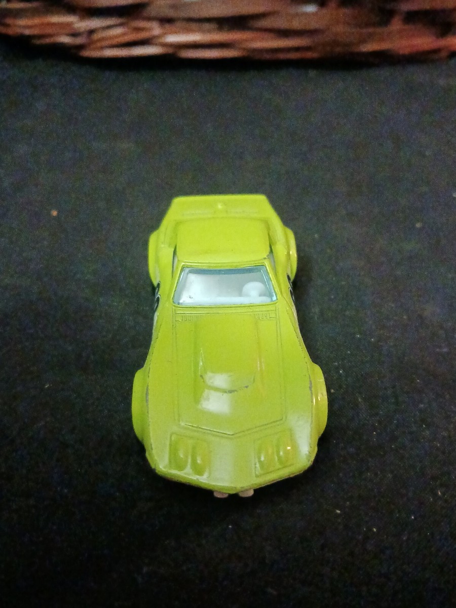 HOT WHEELS 1969 Chevrolet COPO Corvette #69 Rare Lime Green