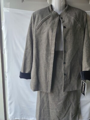 3- Piece Designer Set, Jacket, Pants and Skirt